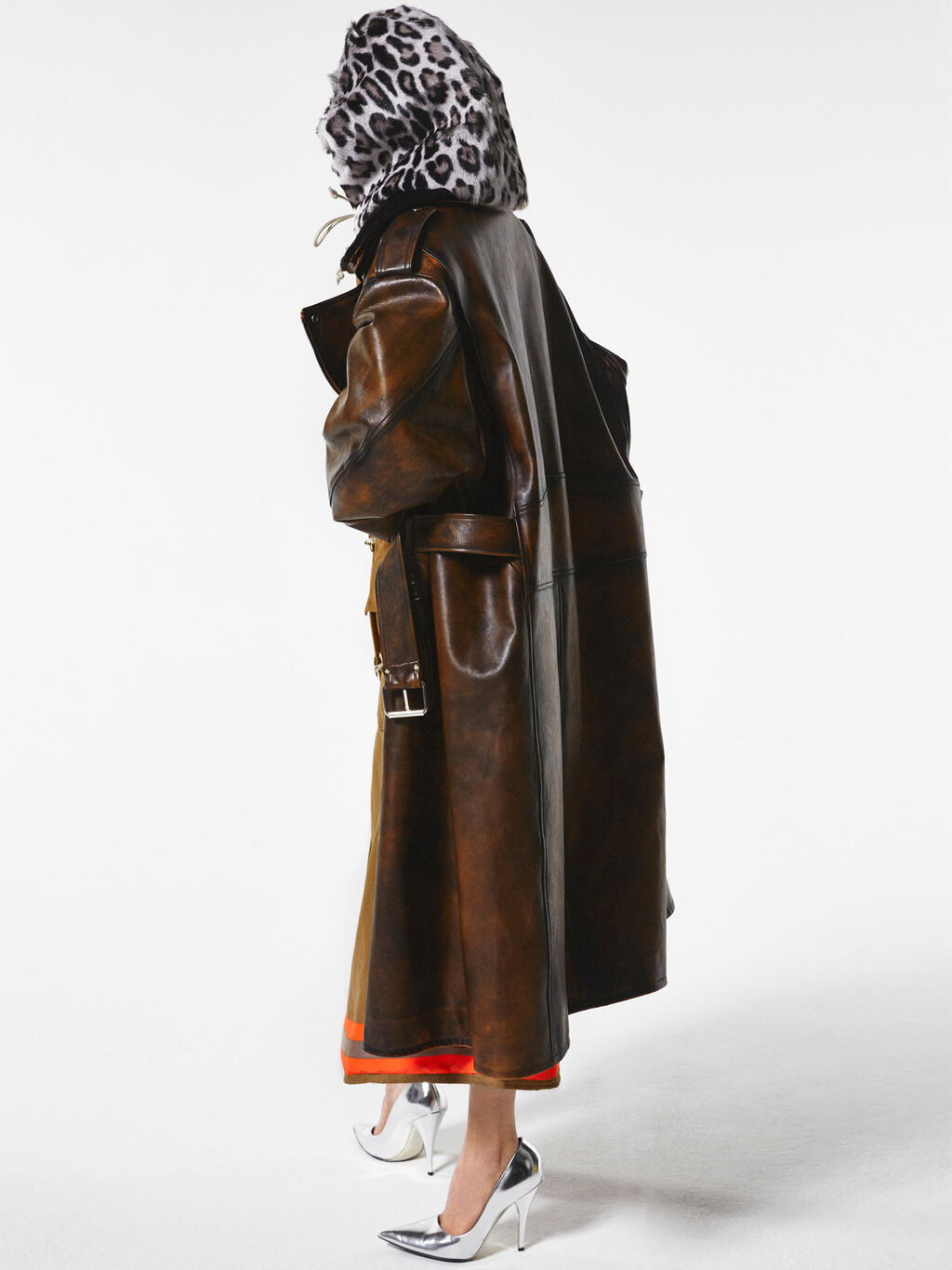 032c - © Thomas Lohr Studio