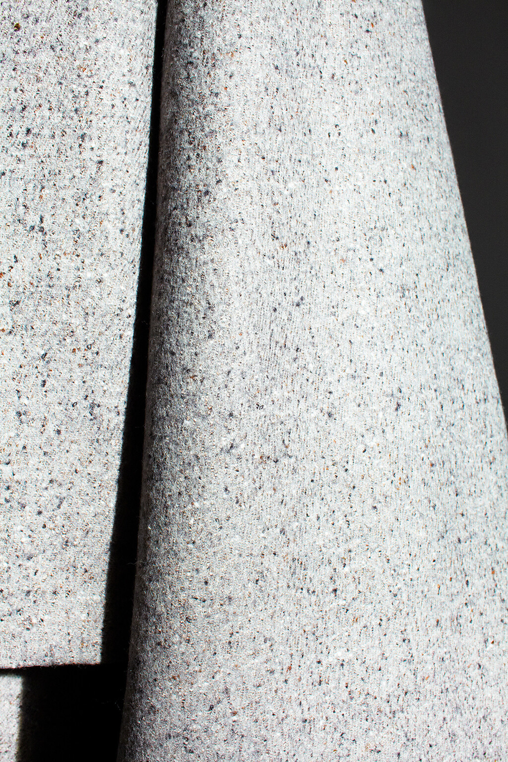 Cos - © Thomas Lohr Studio