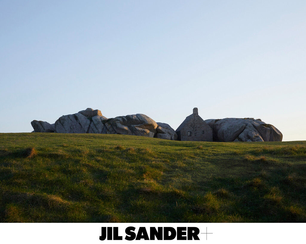 Jil Sander + - © Thomas Lohr Studio