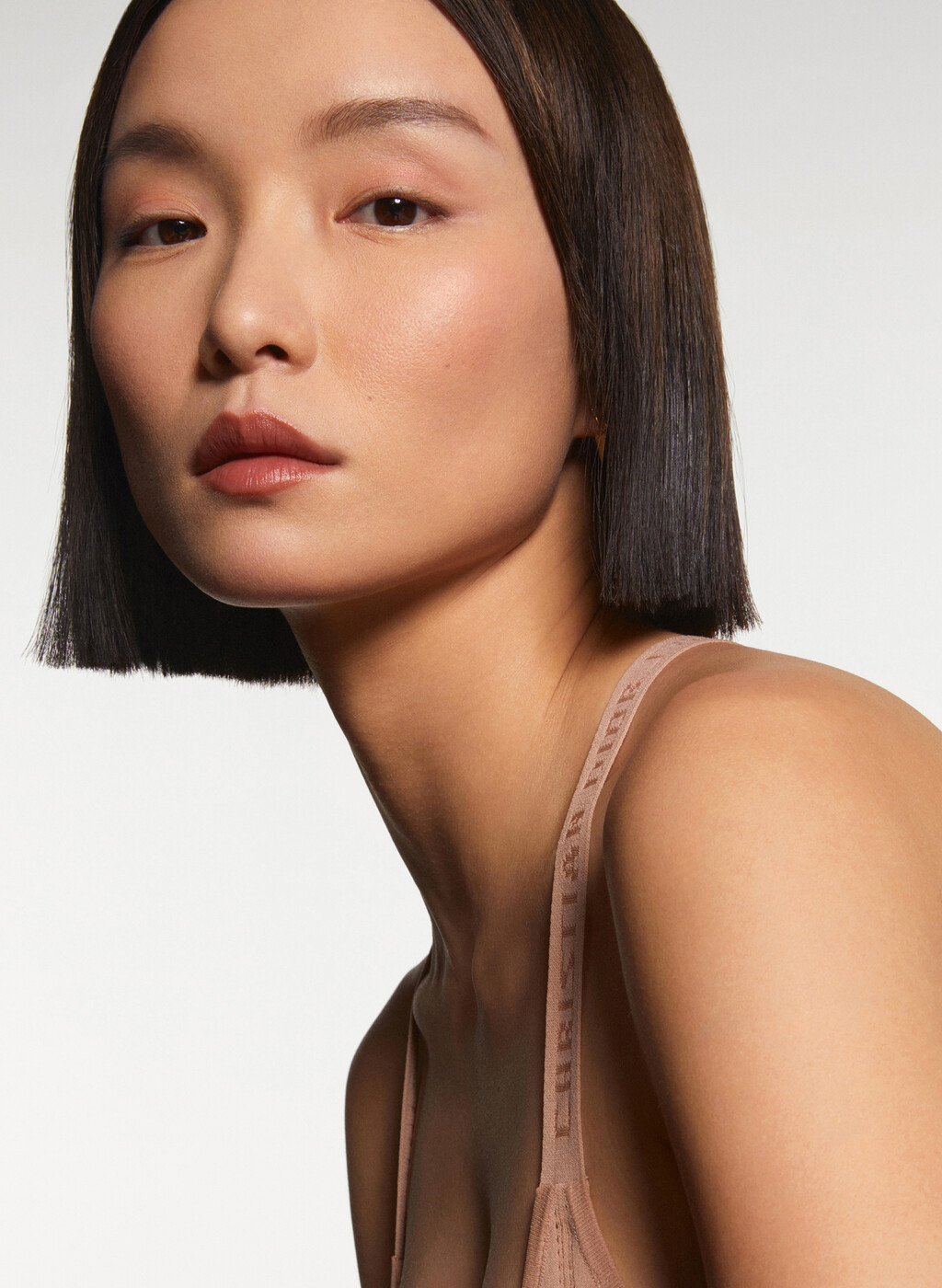 Vogue Japan - © Thomas Lohr Studio